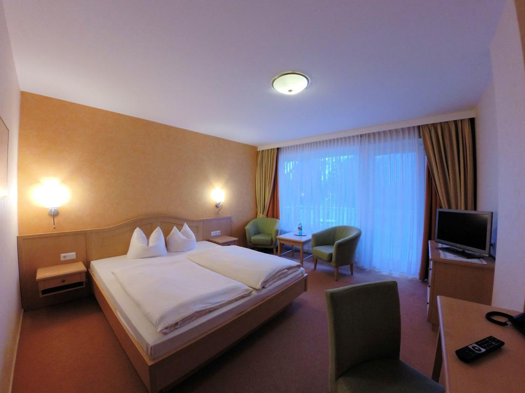 Frommanns Landhotel Buchholz in der Nordheide Room photo